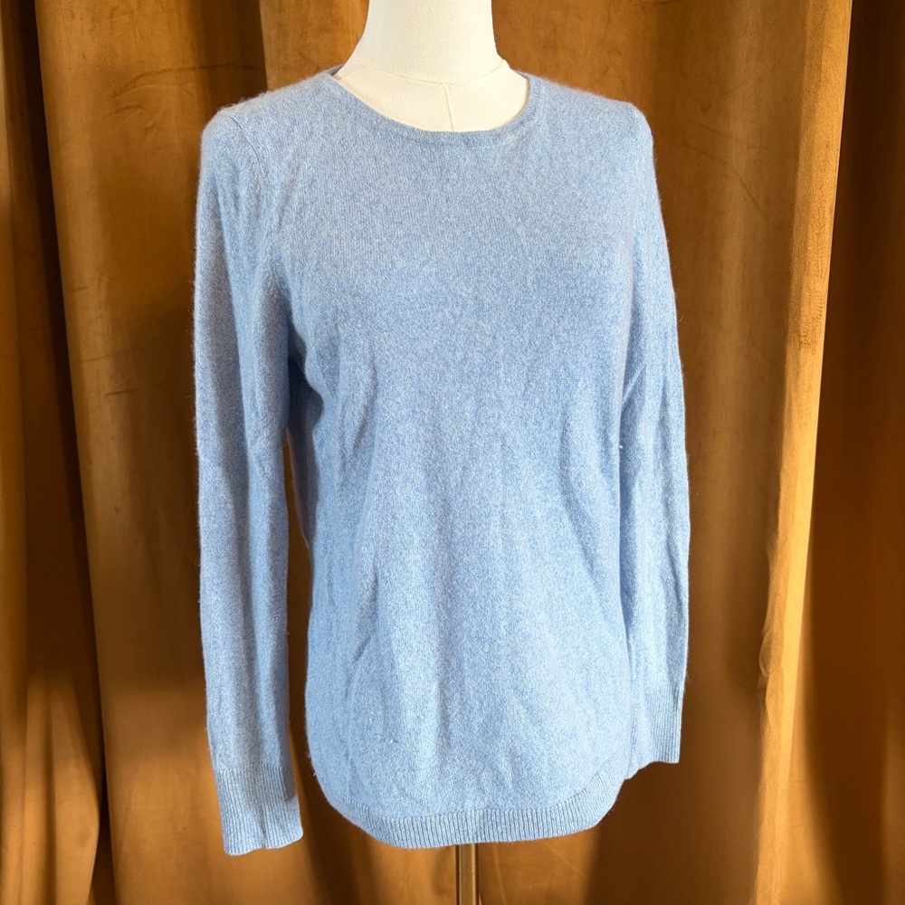 Powder Blue 100% Cashmere Quiet Luxury Minimalist Classic Preppy Sweater Top